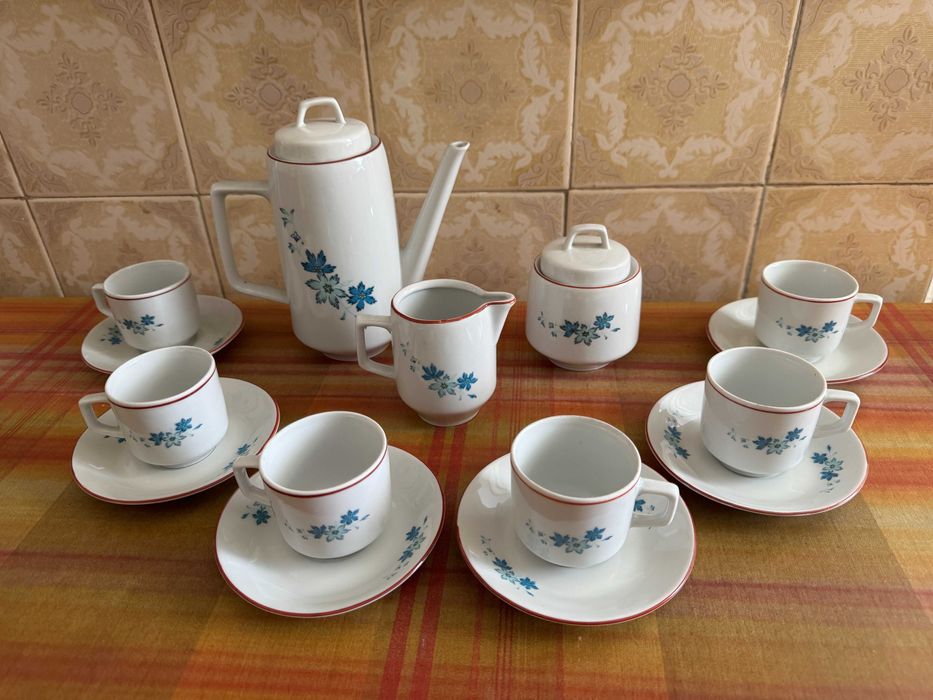 Комплект чаши за ракия сервиз за чай и кафе каничка захарница на цветя