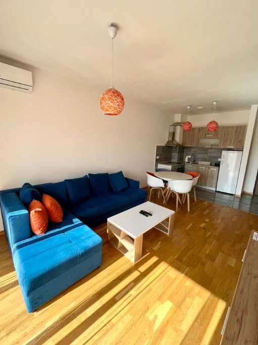 Дава се под наем Двустаен апартамент в Пловдив, Старият град - 51 кв.м за 239.7 € - Снимка #1