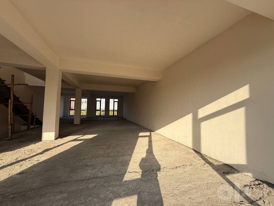 Два дома 560 м² Циолковского: ресторан «Султан Сулейман»