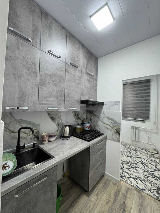 1 xona kvartira sotiladi