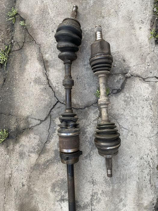 Привод сборе Nissan Presage