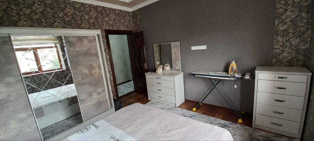 Семейная 2-комн 64м², центр, тихий этаж, кирпич`
