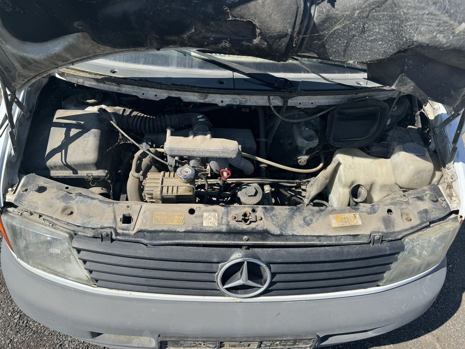 Мерцедес вито w638 110д 2,3 на части