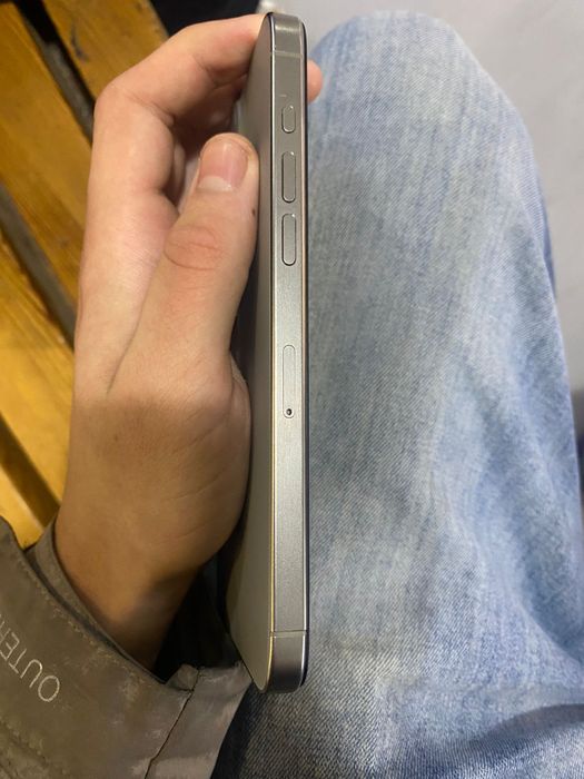 Продам айфон 15 Про Макс 256 гб