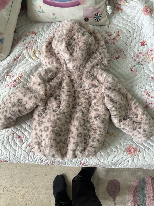 Кукленско детско палто с ушички