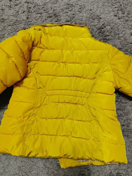 Vând Geaca fetiță 6 ani