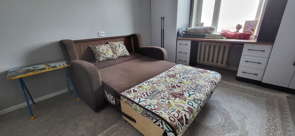 Продам диван раскладной