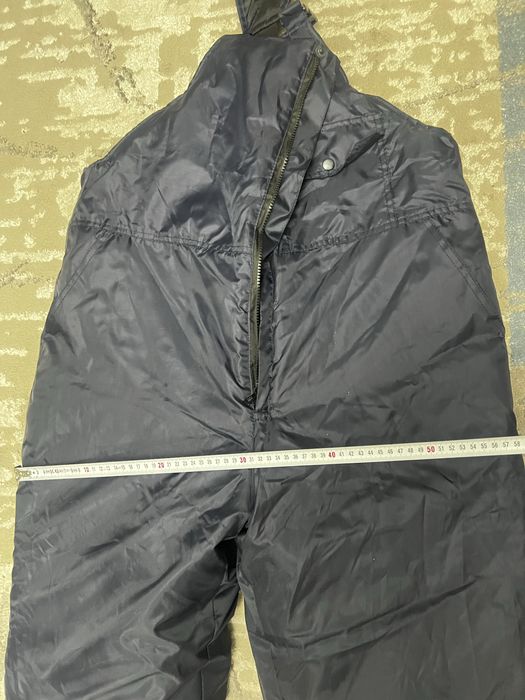Продам зимний полукомбинезон (низ)