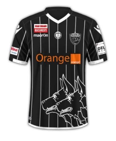 Vand/Schimb tricou Dinamo sezon 2025-2026