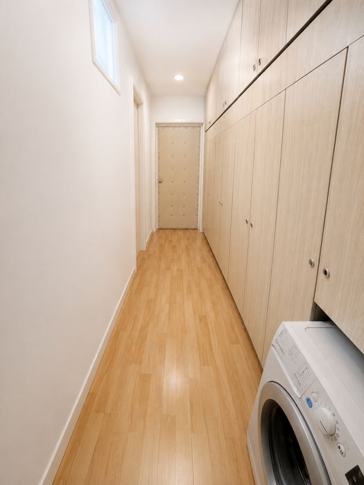 Apartament 3 camere de vanzare - Motru