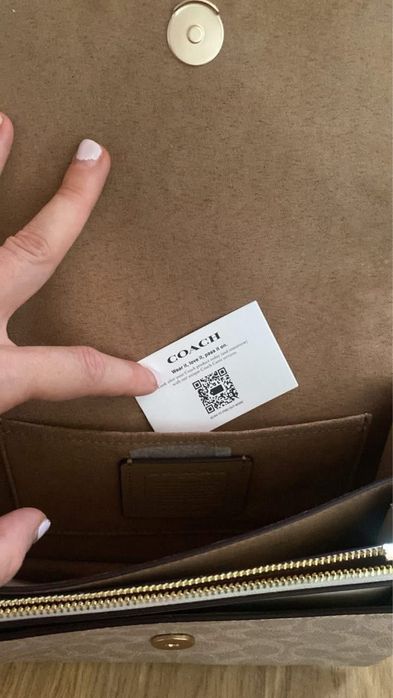 Geanta Coach noua cu eticheta
