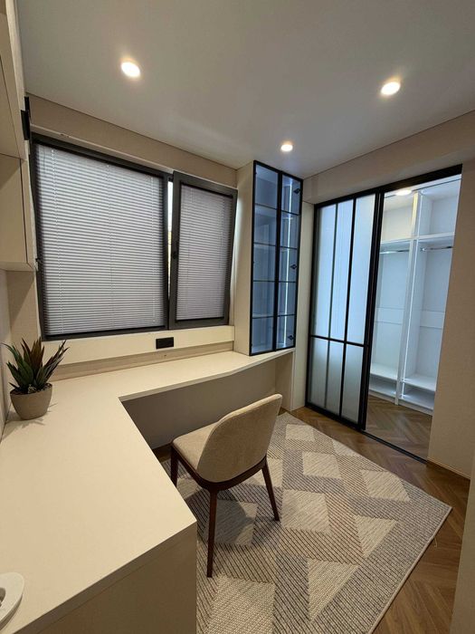 ПРОДАЕТСЯ КВАРТИРА ЦУМ ,110 Школа,Митрадабский Район 3-шка