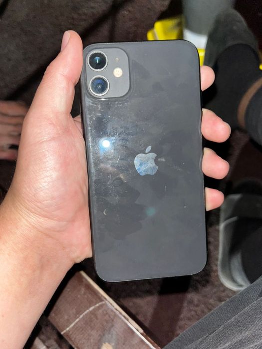 Iphone 11 с каропкой