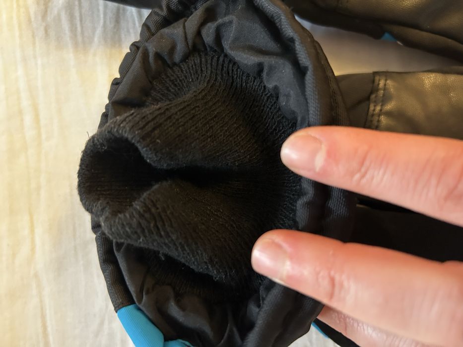 Зимни кожени ръкавици