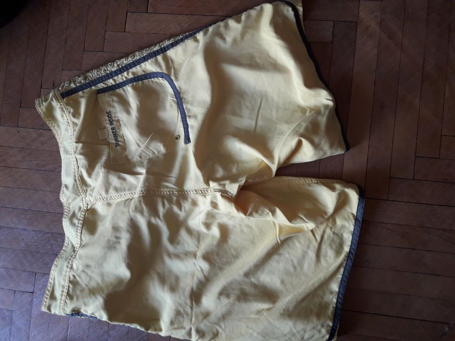 Pantaloni scurți sport