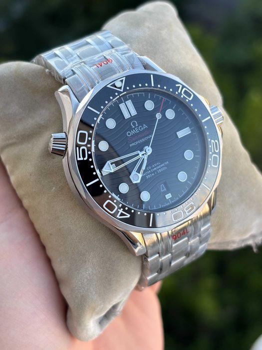 Ceas barbatesc automatic Omega Seamaster