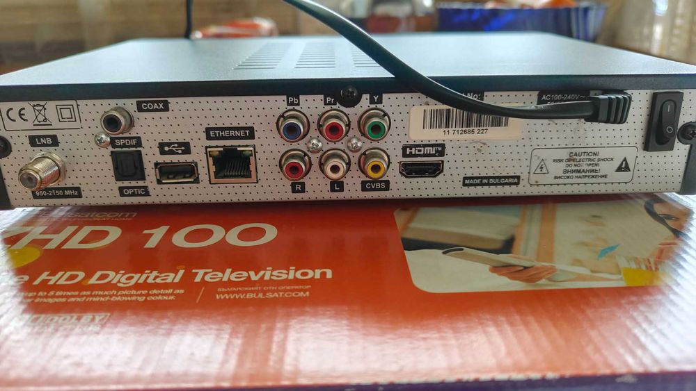 ТВ приемник Bulsatcom ZHD 100
