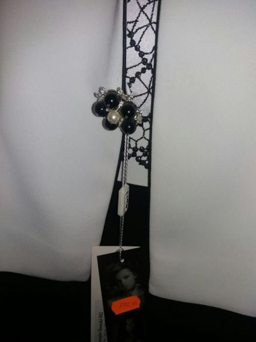 Compleu de ocazie mar 44 nou