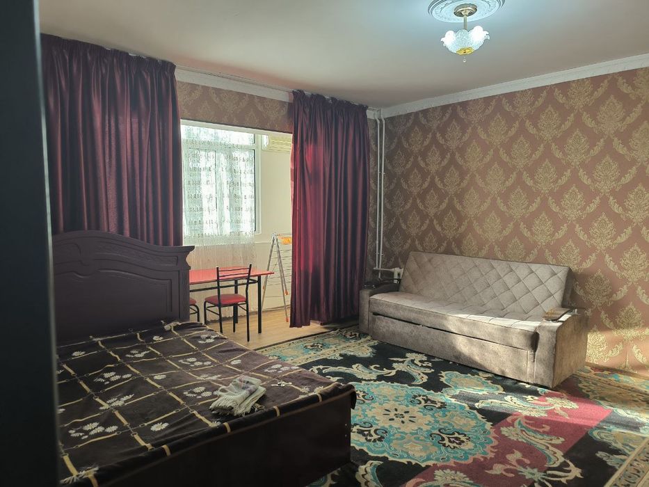 Яшнабад на против базара кадышева