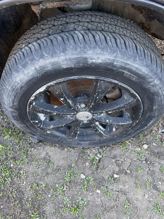 Продам  в  сборе  14/ шины. 14/55 стояли на восьмерке