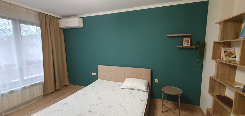 Дава се под наем Многостаен апартамент в Пловдив, Център - 140 кв.м за 1495.83 € - Снимка #5