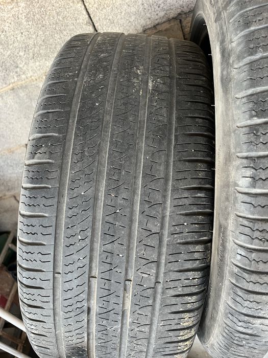 Шины Б/У 235/45 R18