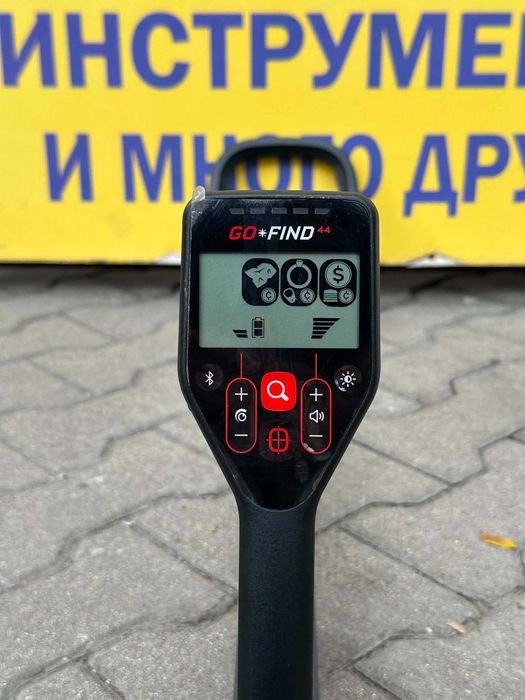 Металдетектор Minelab GO-FIND 44 / Като нов