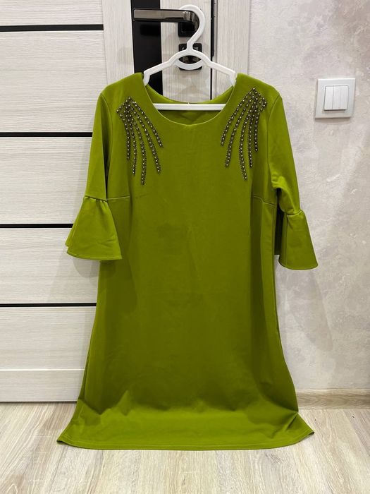 Красивые женские вечерние платья