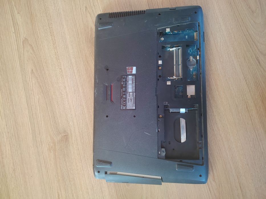 ASUS ROG GL752V На части