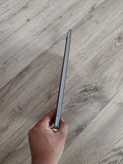 Macbook pro Touch Bar A2338 M1 , RAM 8 GB , Ssd 256
