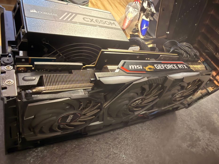 Alienware Graphics Amplifier cu Placa video MSI RTX 2080 Gaming X Trio