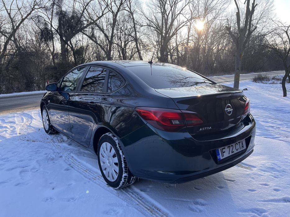 Opel astra 2018 Autoamta Benzina si Gpl
