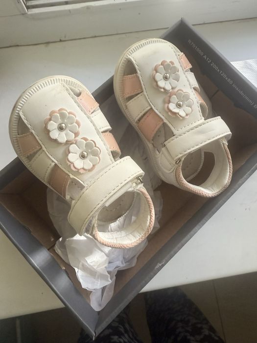 Детская обувь, сандалики