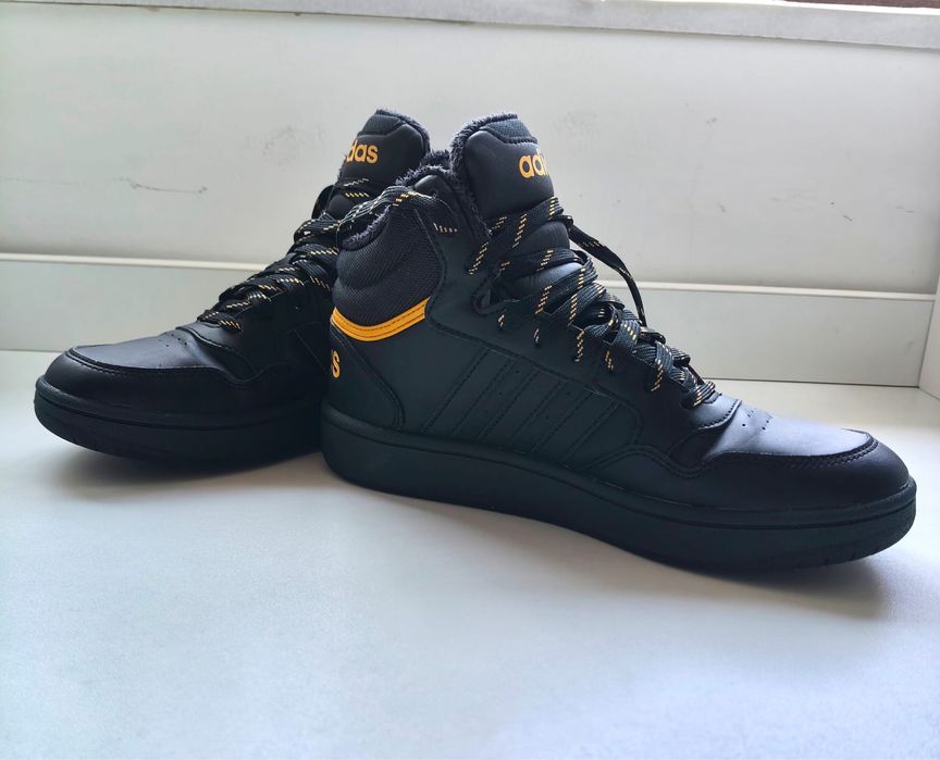 Adidas Hoops 3.0 Mid WTR