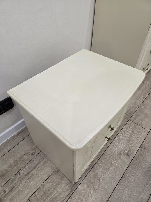 Продам спальный гарнитур