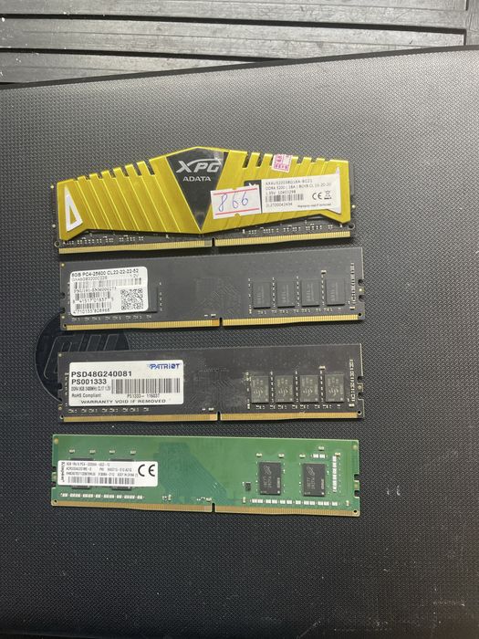 Продам ОЗУ DDR4 - 8Gb