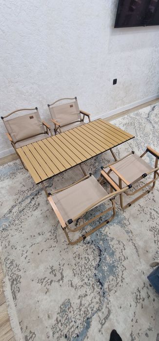 Продам стол со стульями