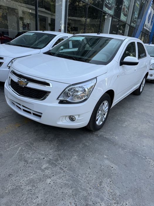 Chevrolet Cobalt 2026 — 3