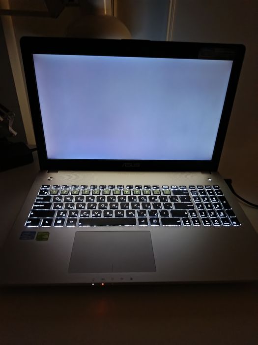 Asus n56vv 1TB(тянет игры)