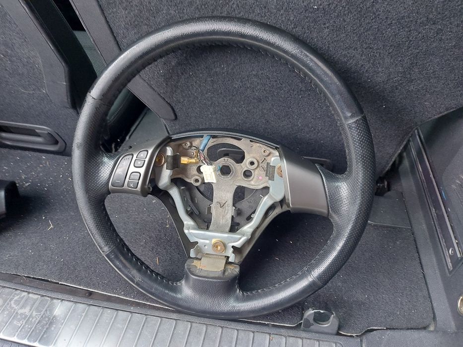 Волан Мазда 3 / Mazda 3