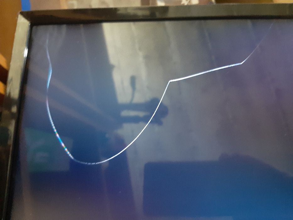 Vand PTR PIESE Tv televizor LG nou nout,diagonala 108 cm nu samsung,nu