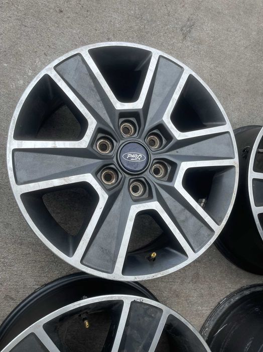 18ц ФОРД рейнджър оригинални