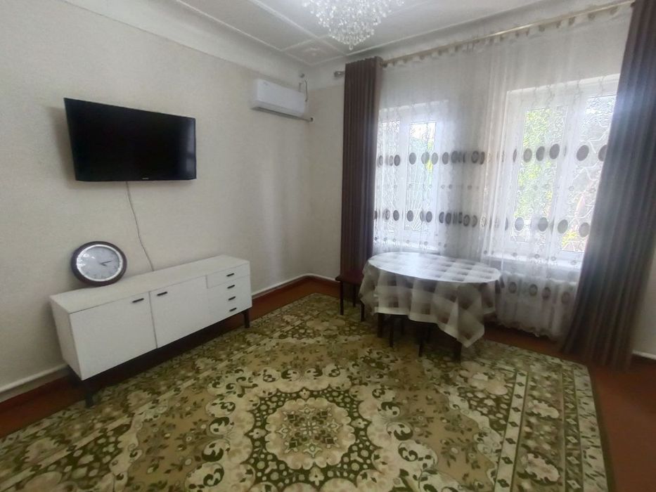 Сдается дом 3-х комнатный в Мирабадском р-не Транспортный институт