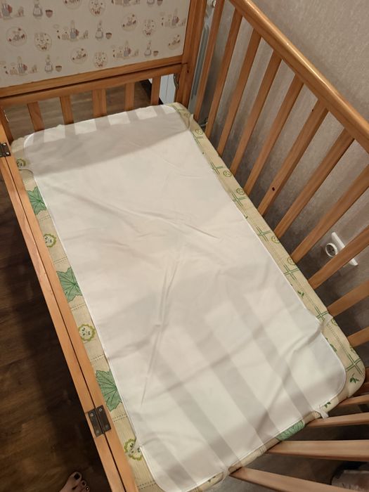 Продам манеж для новороденного
