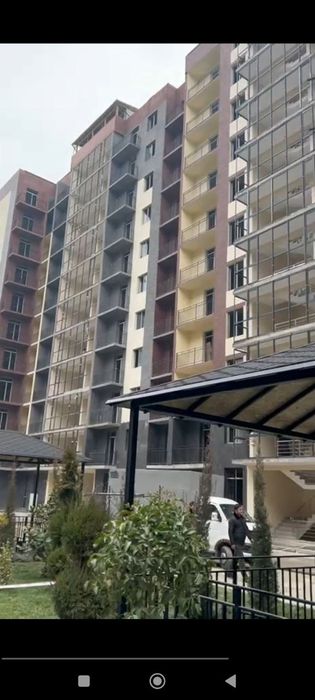 Продам квартиру студию в Жк Янги куйлюк