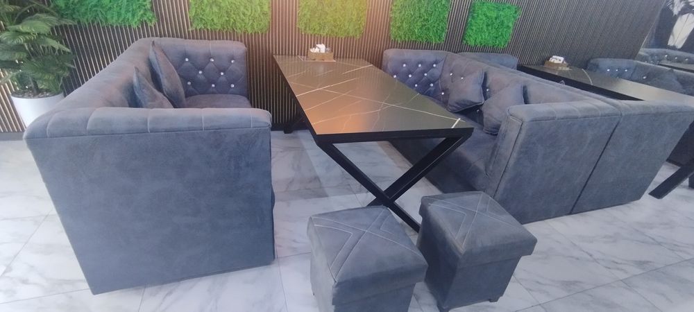 Divan va kreslolar sotiladi