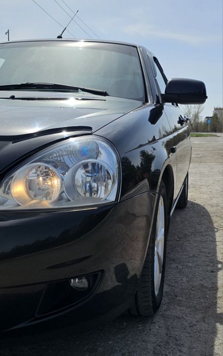 Продам приору 2 конец 2013 года