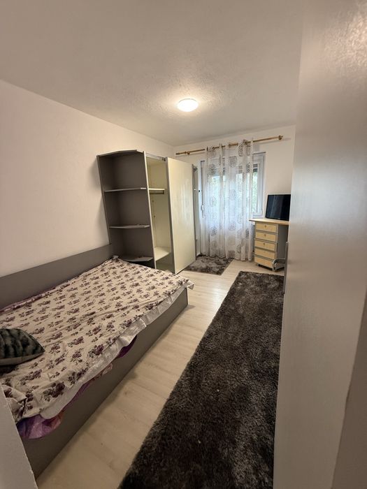 Apartament 2 camere et.2 cu loc de parcare, în Gradiste
