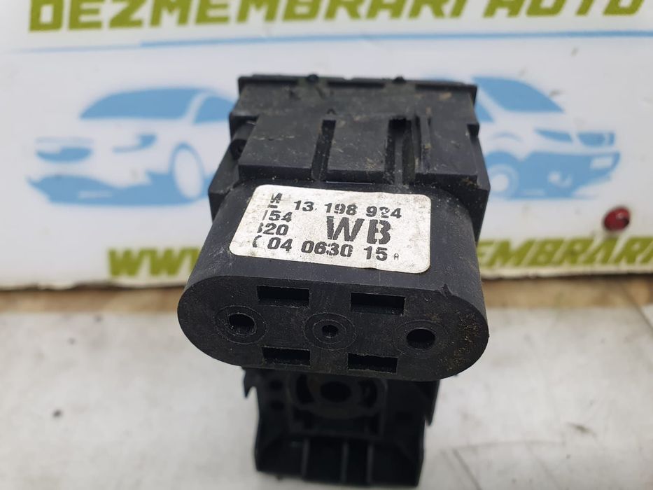 Bloc lumini 13198924 Opel Astra H [2004 - 2007]