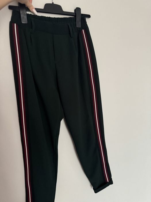 Pantaloni zara verzi